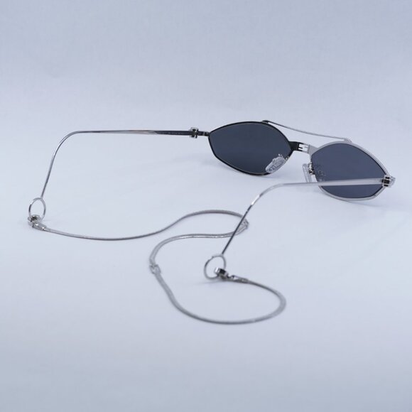 ?️ New Fendi FE40114U-Y 16C Sunglasses - Palladium with  Palladium Chain Frame main image 4
